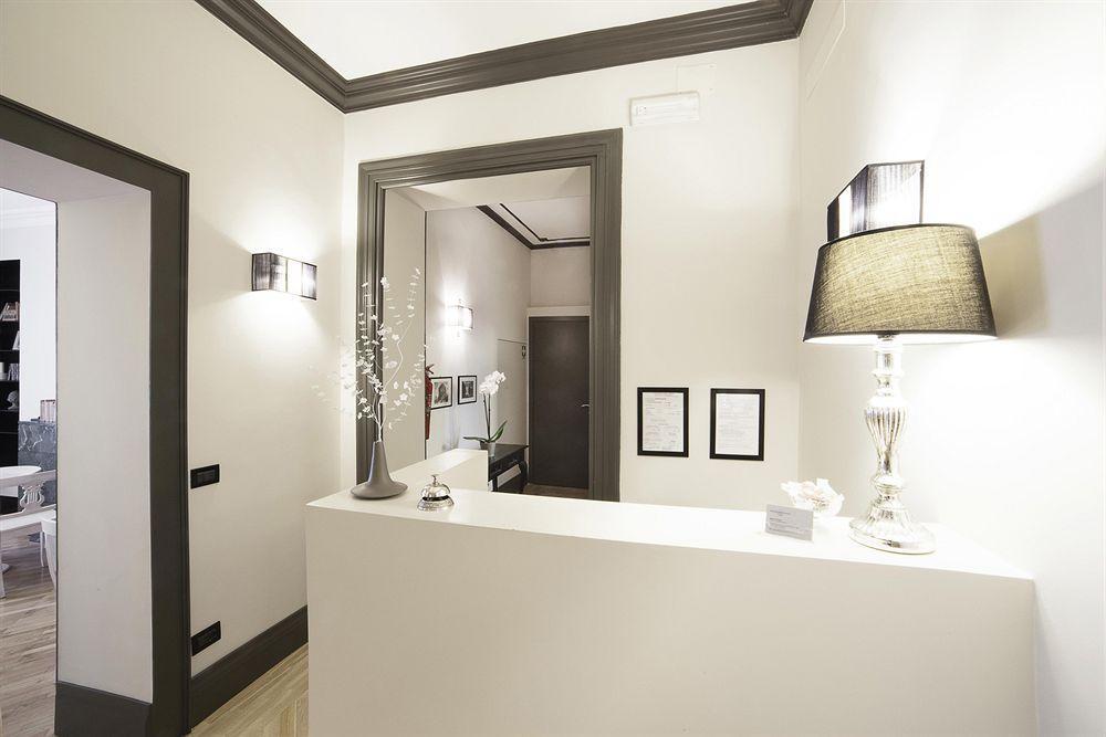 Residenza Scipioni Luxury B&B โรม ภายนอก รูปภาพ